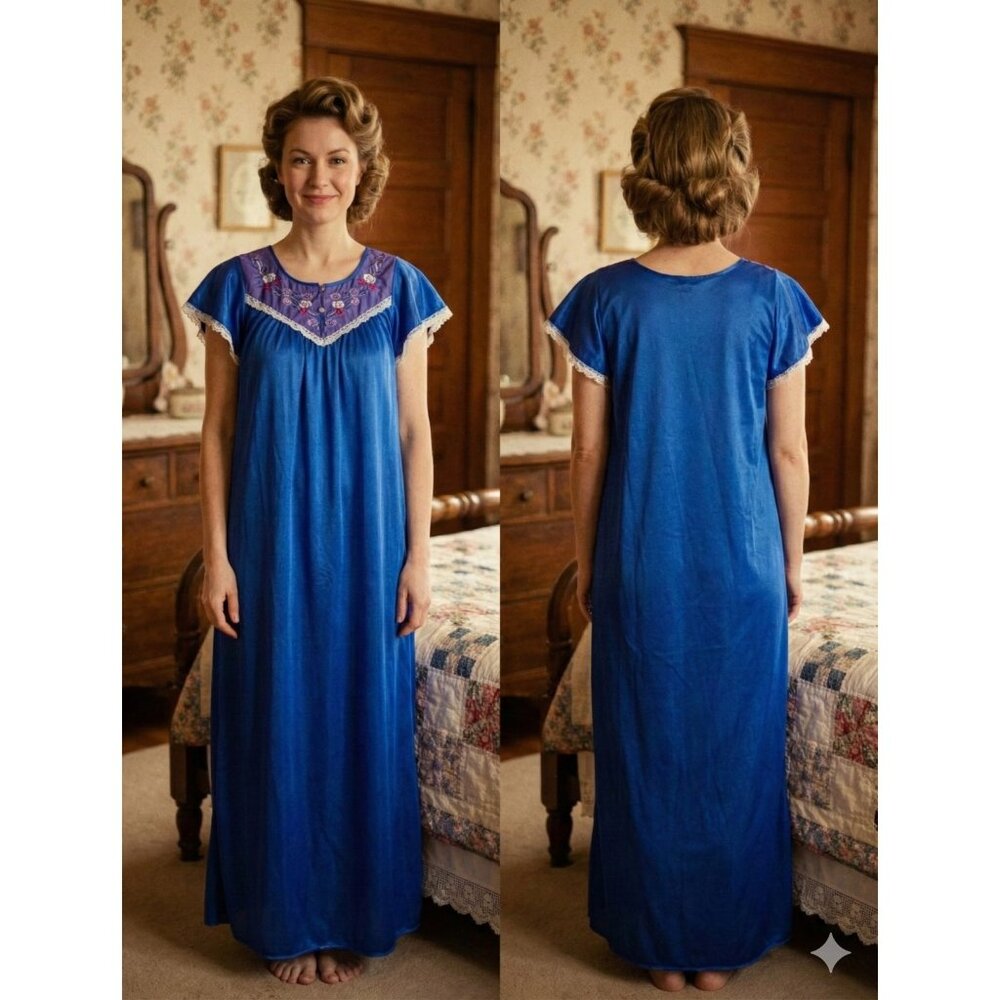 Vintage Natalie Creations Nightgown M Blue Nylon Floral Embroidery Lace Flutter